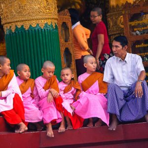 class of monk myanmar - Magali Carbone photo