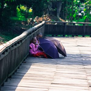 girls monk on a bridge myanmar - MagCarbone photo