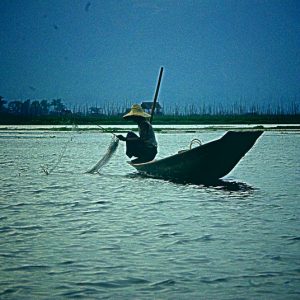Fisherman Inle Lake myanmar - MagCarbone photo