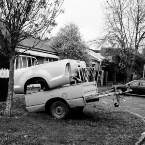 Half car Christchurch New-Zealand - MagCarbone photo