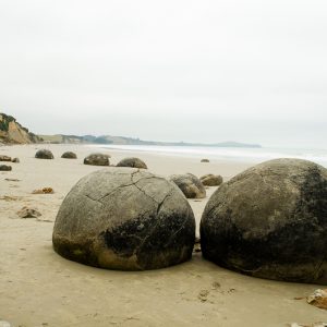 Moeraki Boulders - Magali Carbone photo