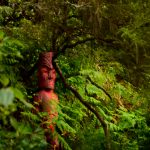 Traditional Maori sculpture - Magali Carbone photo