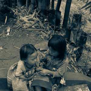 jeux d'enfants sapa vietnam - Magali Carbone photo
