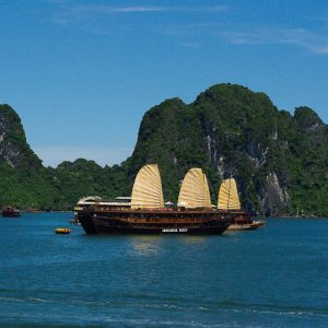 Jonque Halong Bay Vietnam - Magali Carbone photo