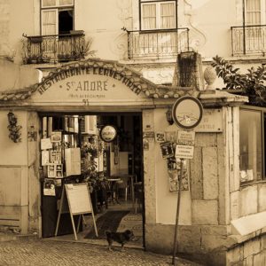 Castello Alfama Lisboa - Magali Carbone photo